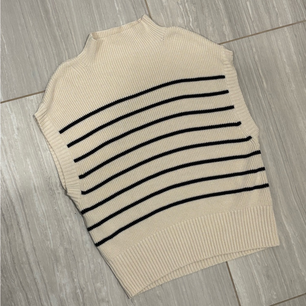 Anthropologie Maeve Amara Mock Neck Sweater Vest Size M